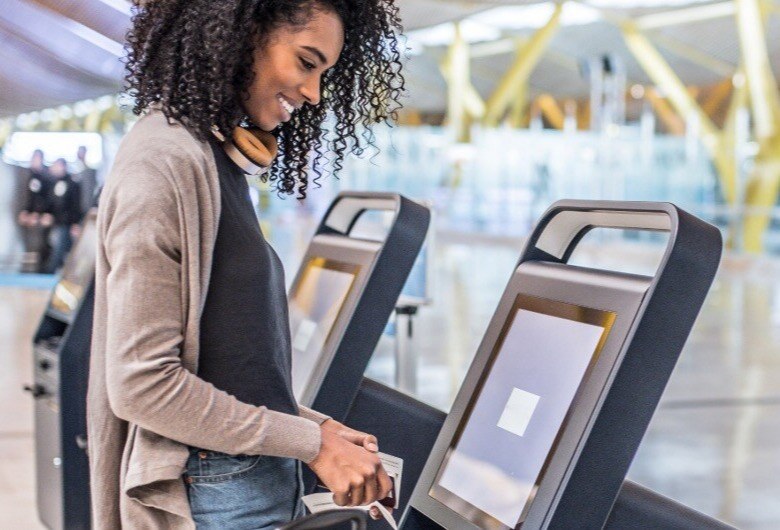 TTH CS 1 - 70% Faster Check-In, 99-8% Uptime - The Transformation of a Global Airlines Self-Service Experience